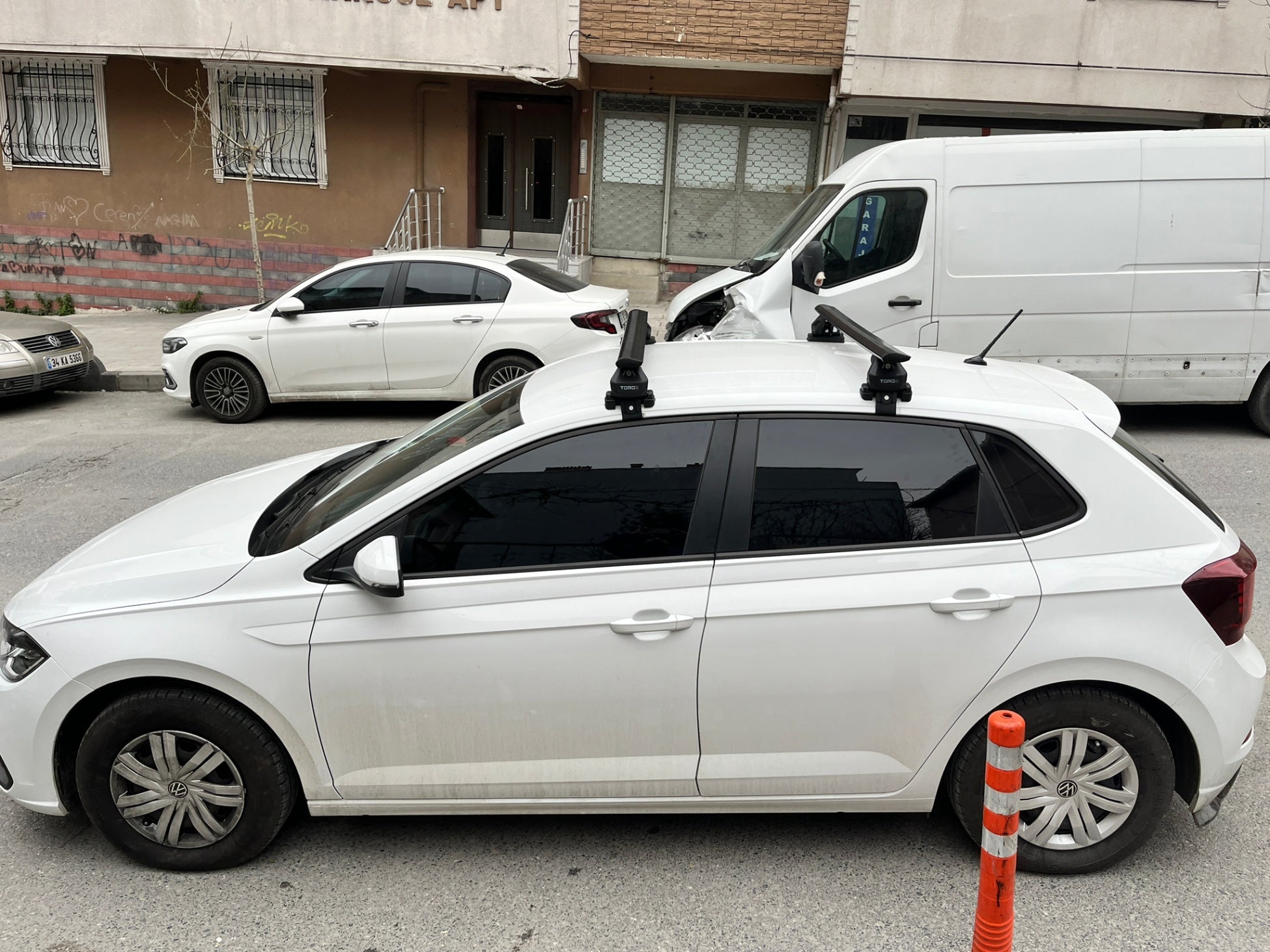 For Volkswagen Polo 5D 2014-2018 Roof Rack Cross Bar Metal Bracket Normal Roof Alu Silver For Volkswagen Polo 5D 2014-2018 Roof Rack Cross Bar Metal Bracket Normal Roof Alu Silver
